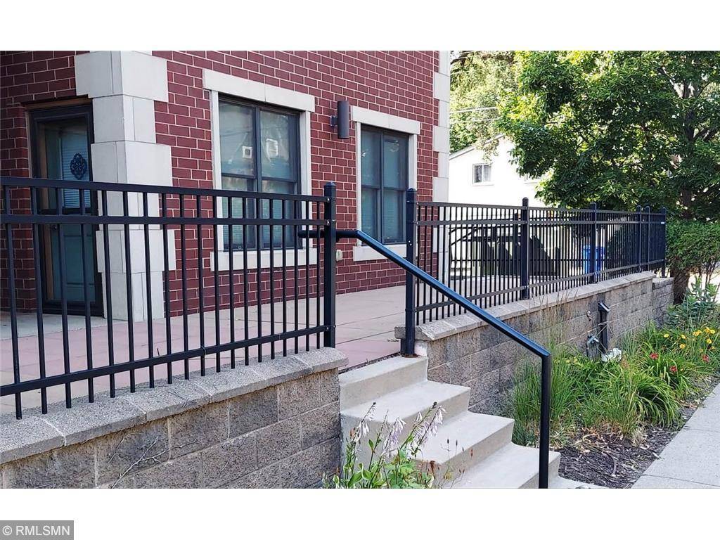 Saint Paul, MN 55104,625 Dayton AVE #4