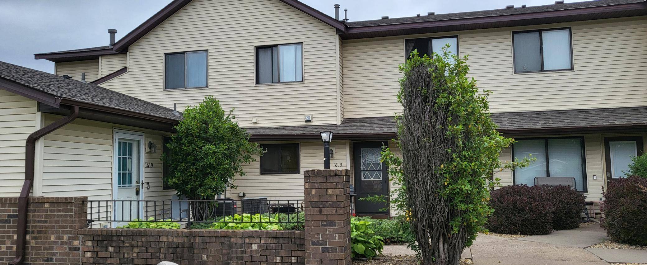 Oakdale, MN 55128,1615 Helmo AVE N