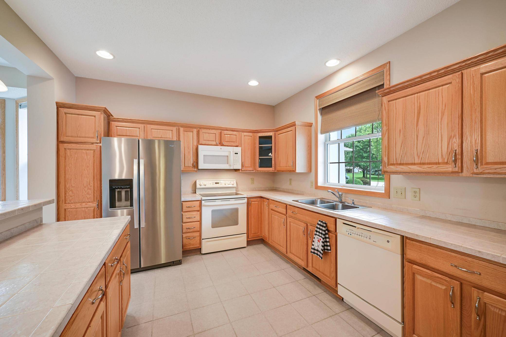 Woodbury, MN 55125,850 Woodduck DR