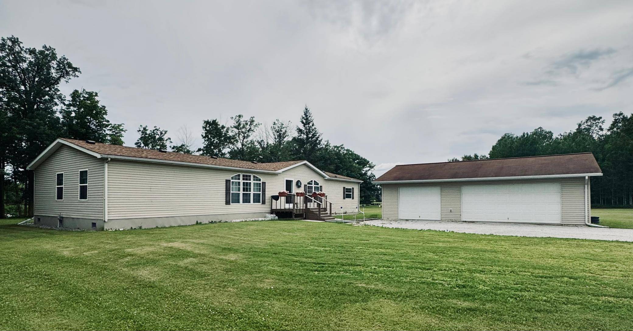 Baudette Twp, MN 56623,1111 Jochim DR NW