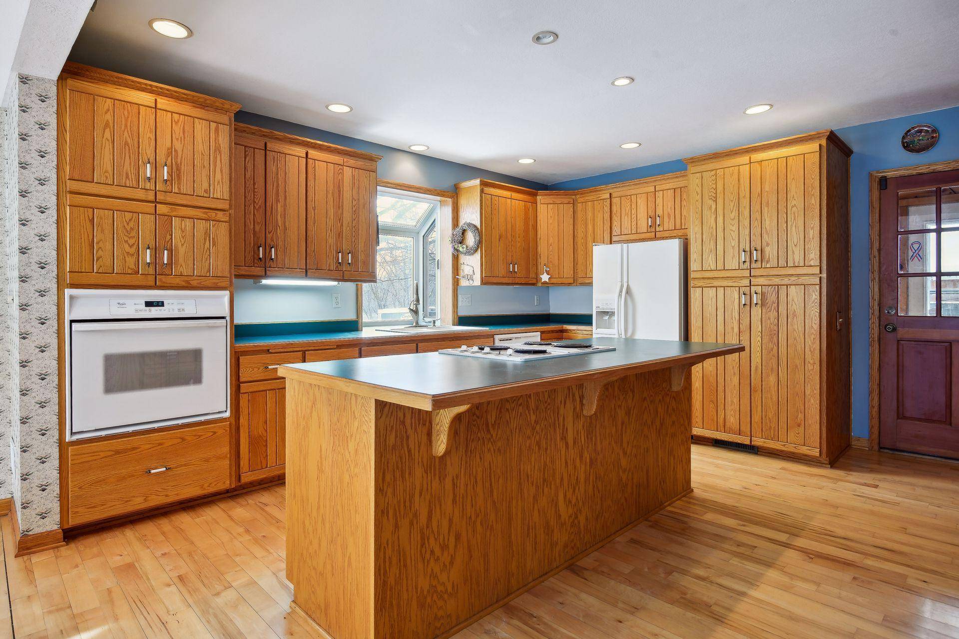 Independence, MN 55359,2852 County Road 92 N