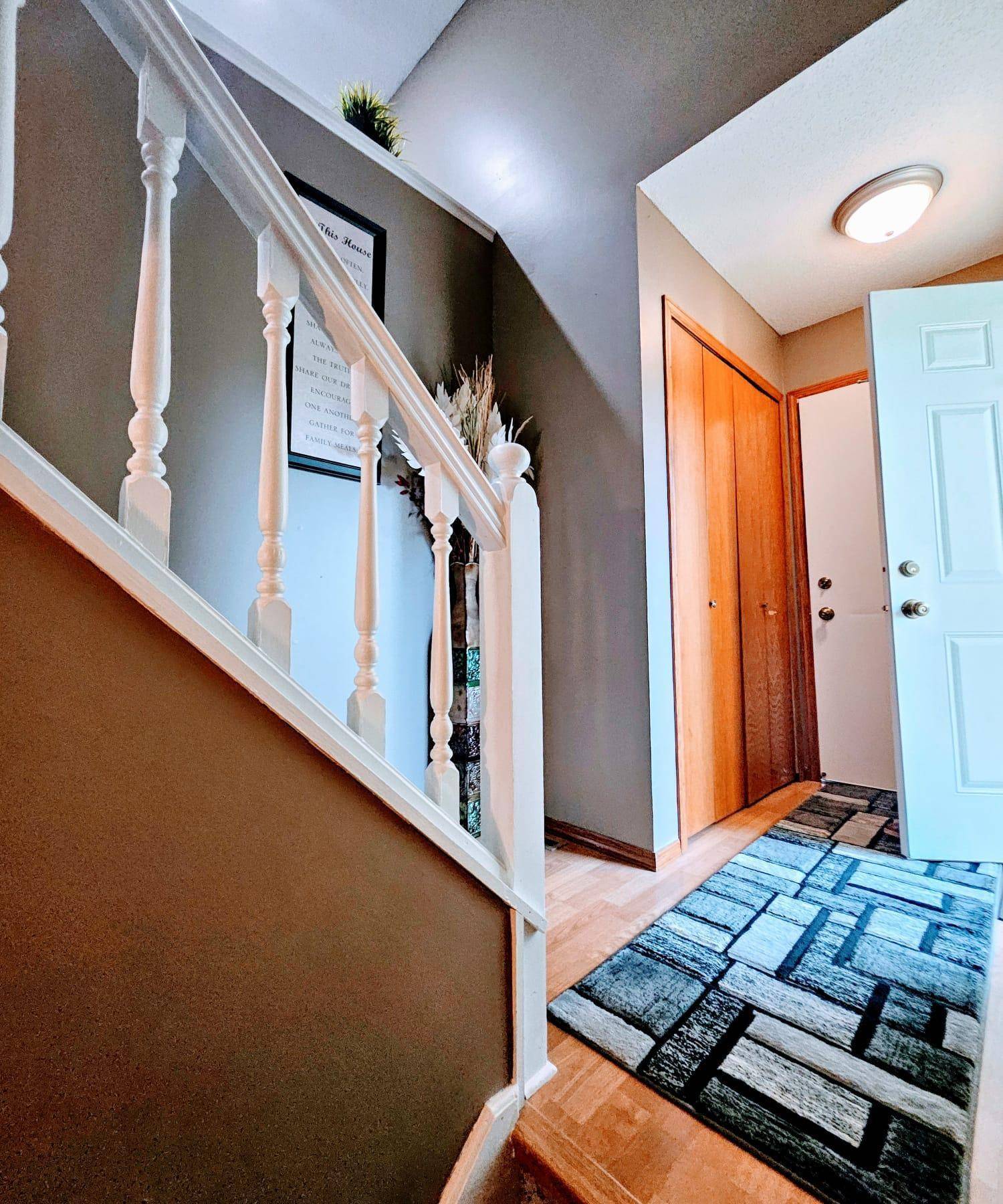 Champlin, MN 55316,6209 113 1/2 AVE N