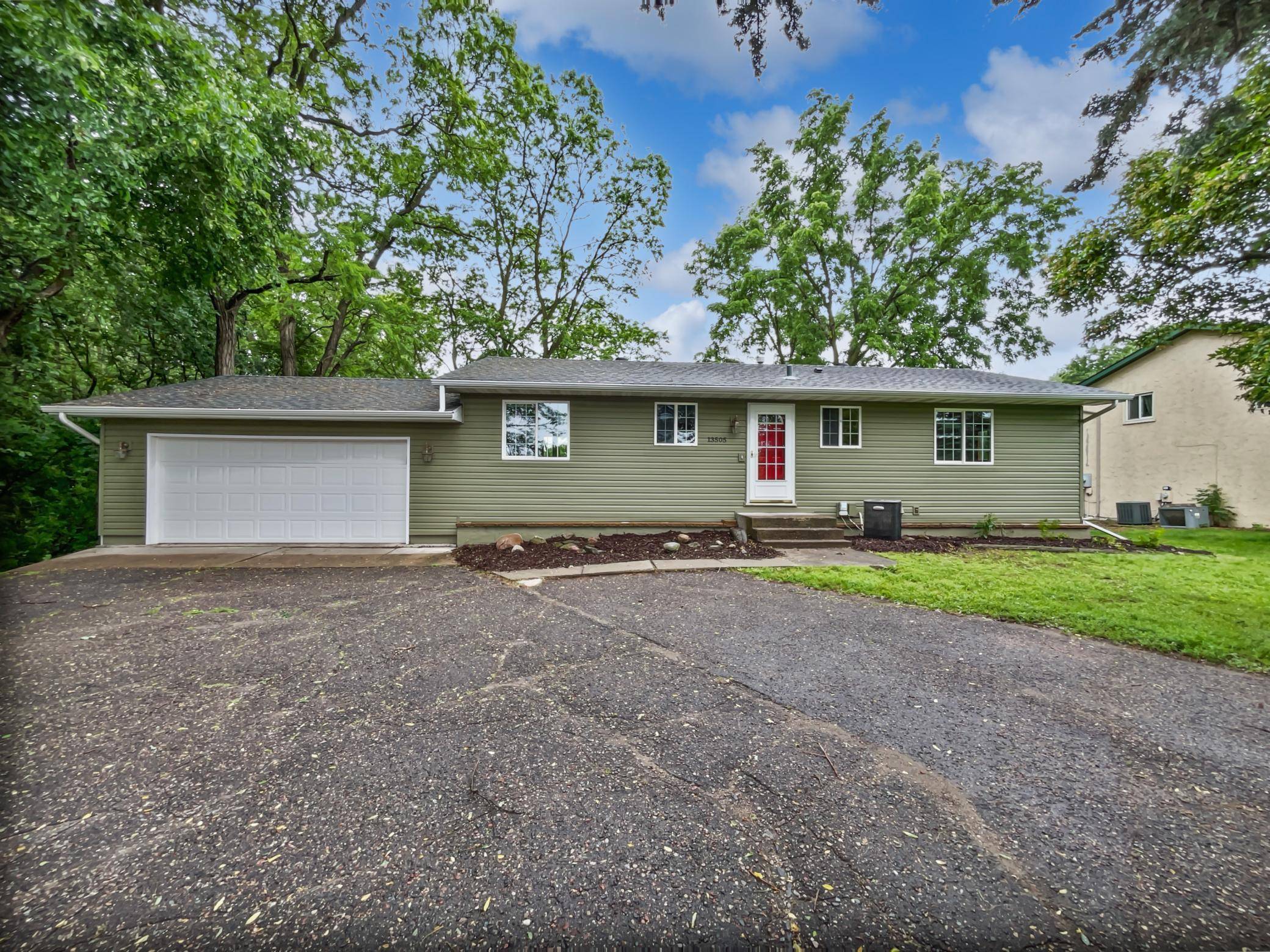 Maple Grove, MN 55311,13505 63rd AVE N