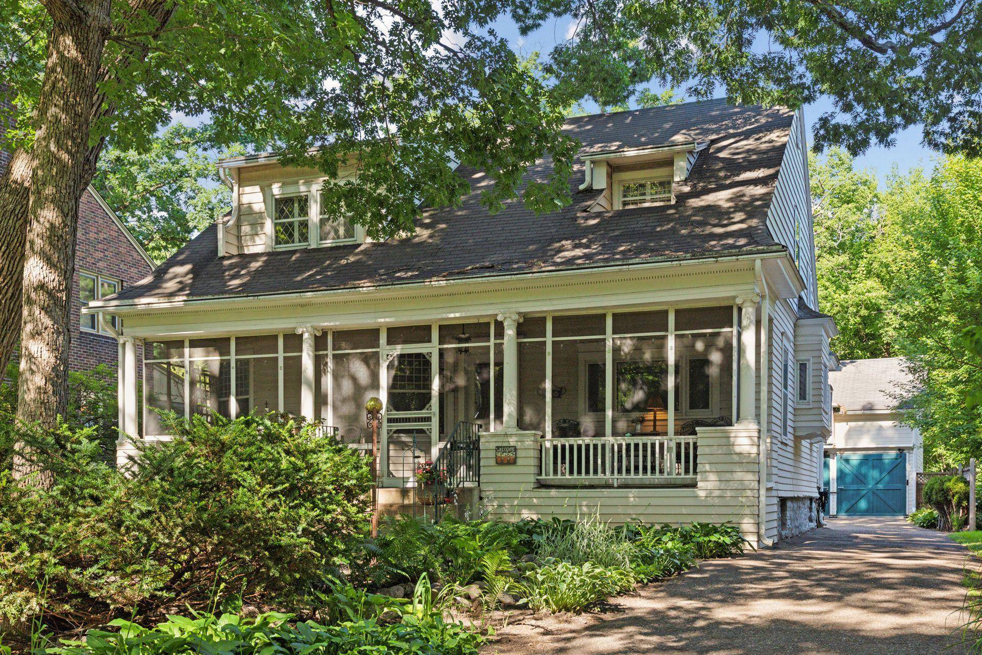 Saint Paul, MN 55108,1323 Keston ST
