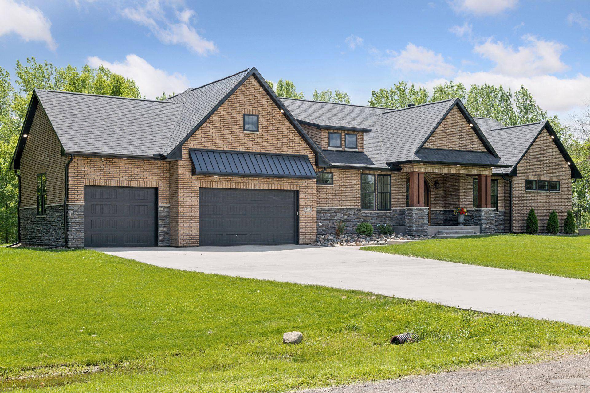 Maple Grove, MN 55369,16755 106th PL N