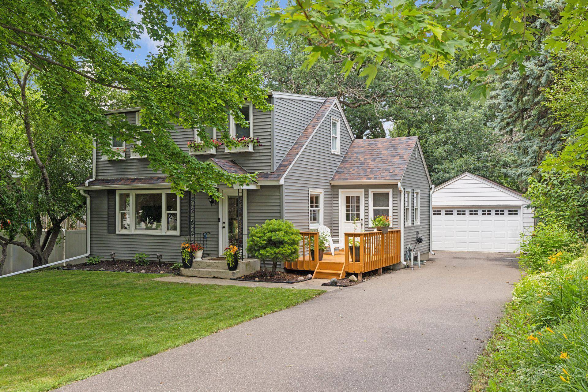 Oakdale, MN 55128,6348 7th ST N