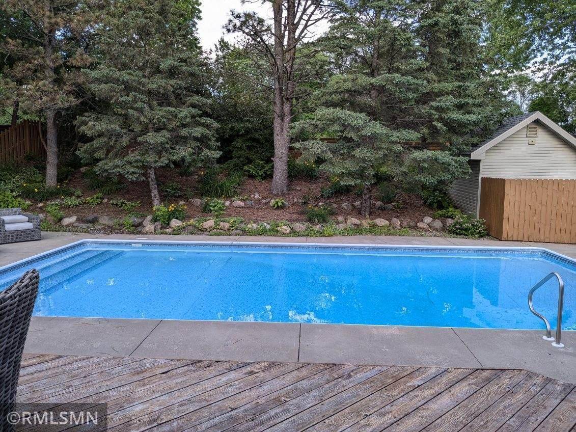 Vadnais Heights, MN 55127,4194 Honeysuckle CT