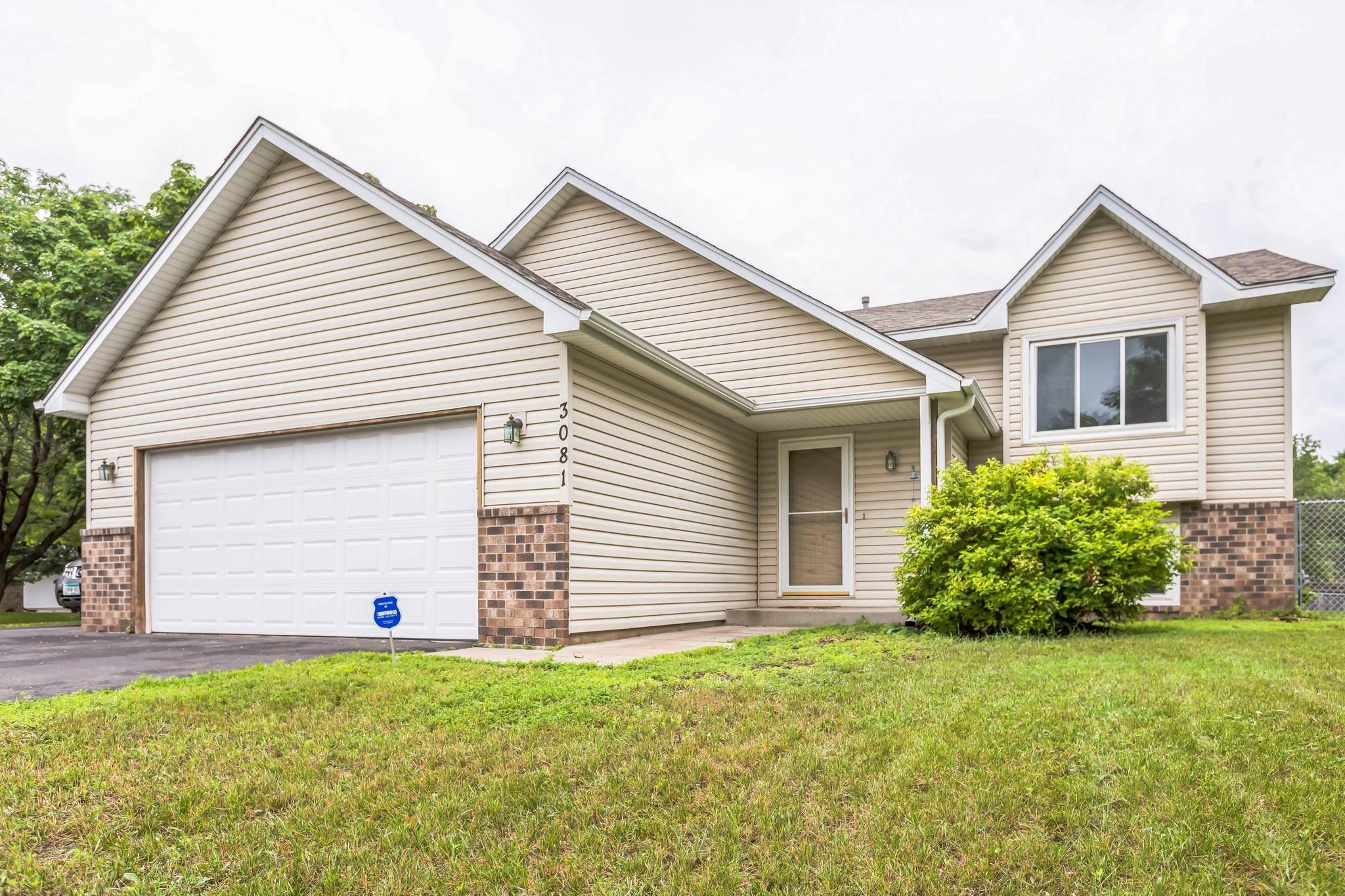 Coon Rapids, MN 55433,3081 117th AVE NW