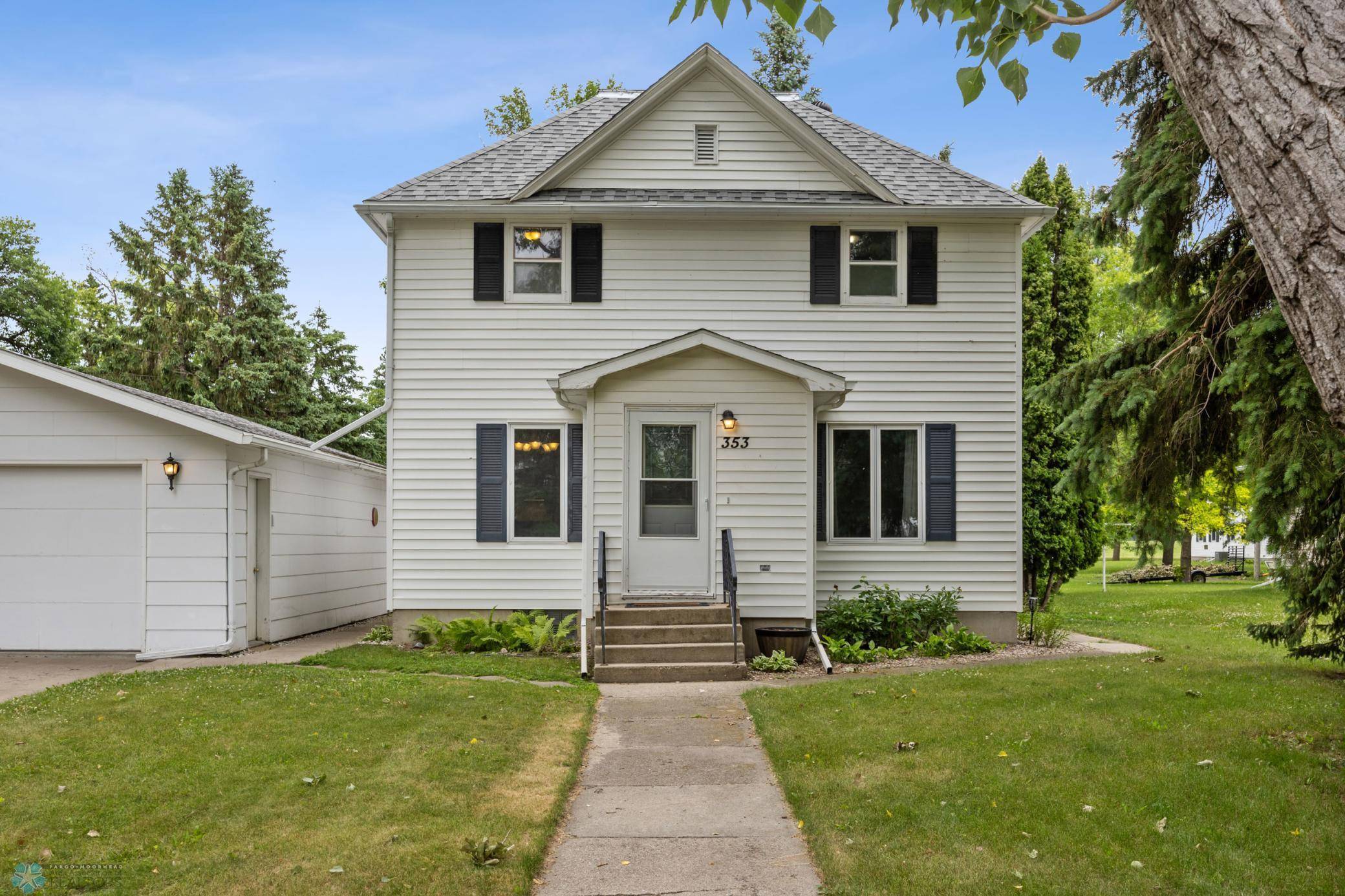 Hendrum, MN 56550,353 Rice ST