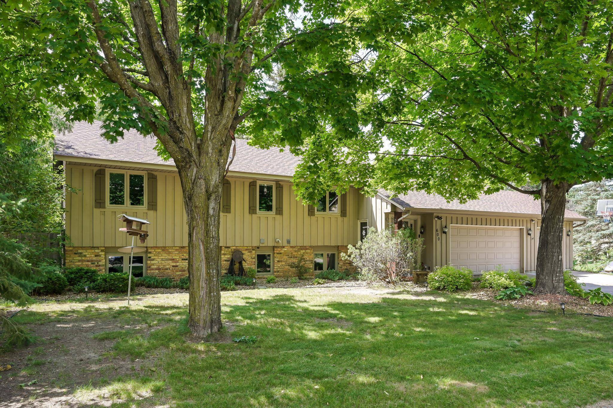 Stillwater, MN 55082,600 Northland AVE