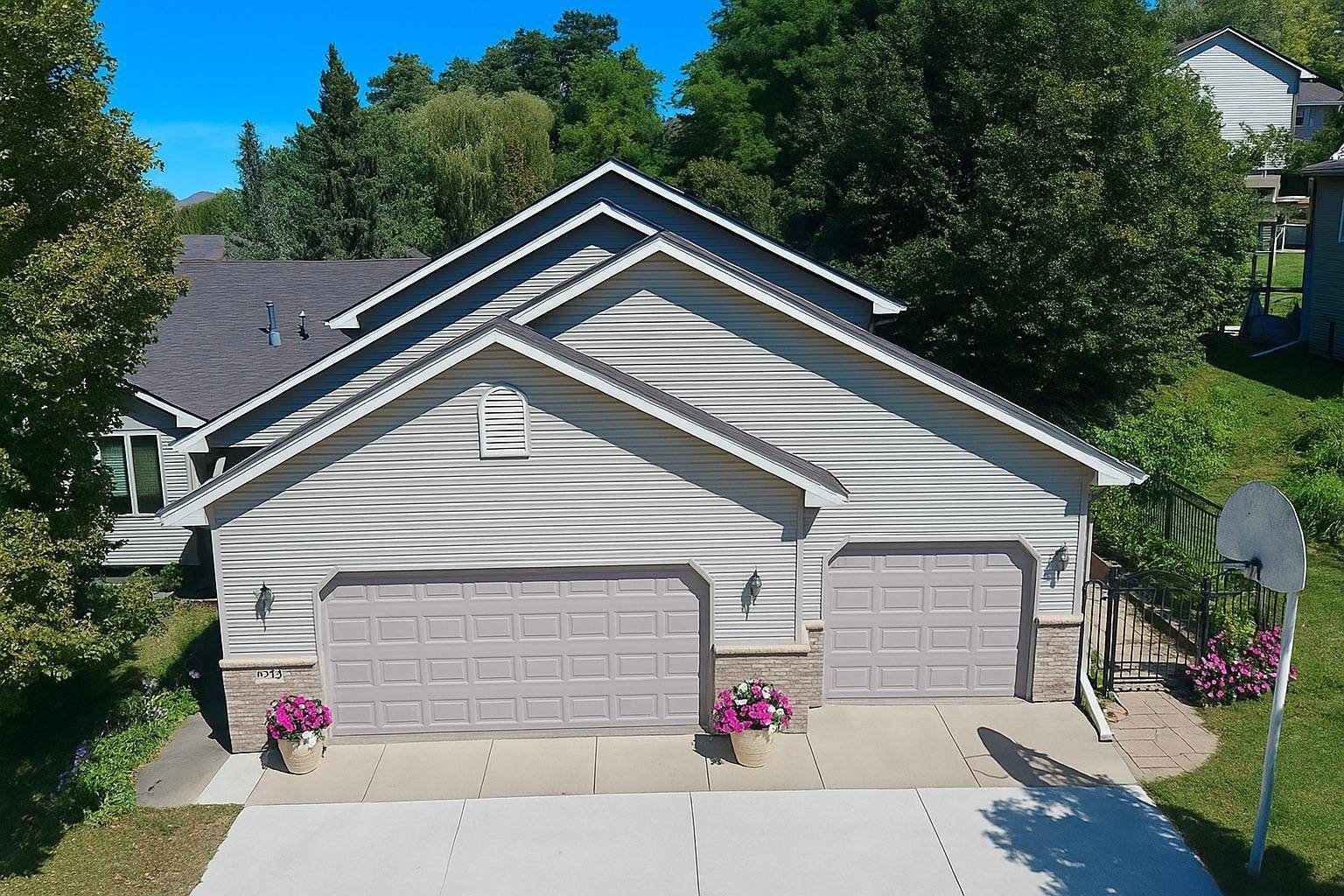 Red Wing, MN 55066,1978 Neal ST