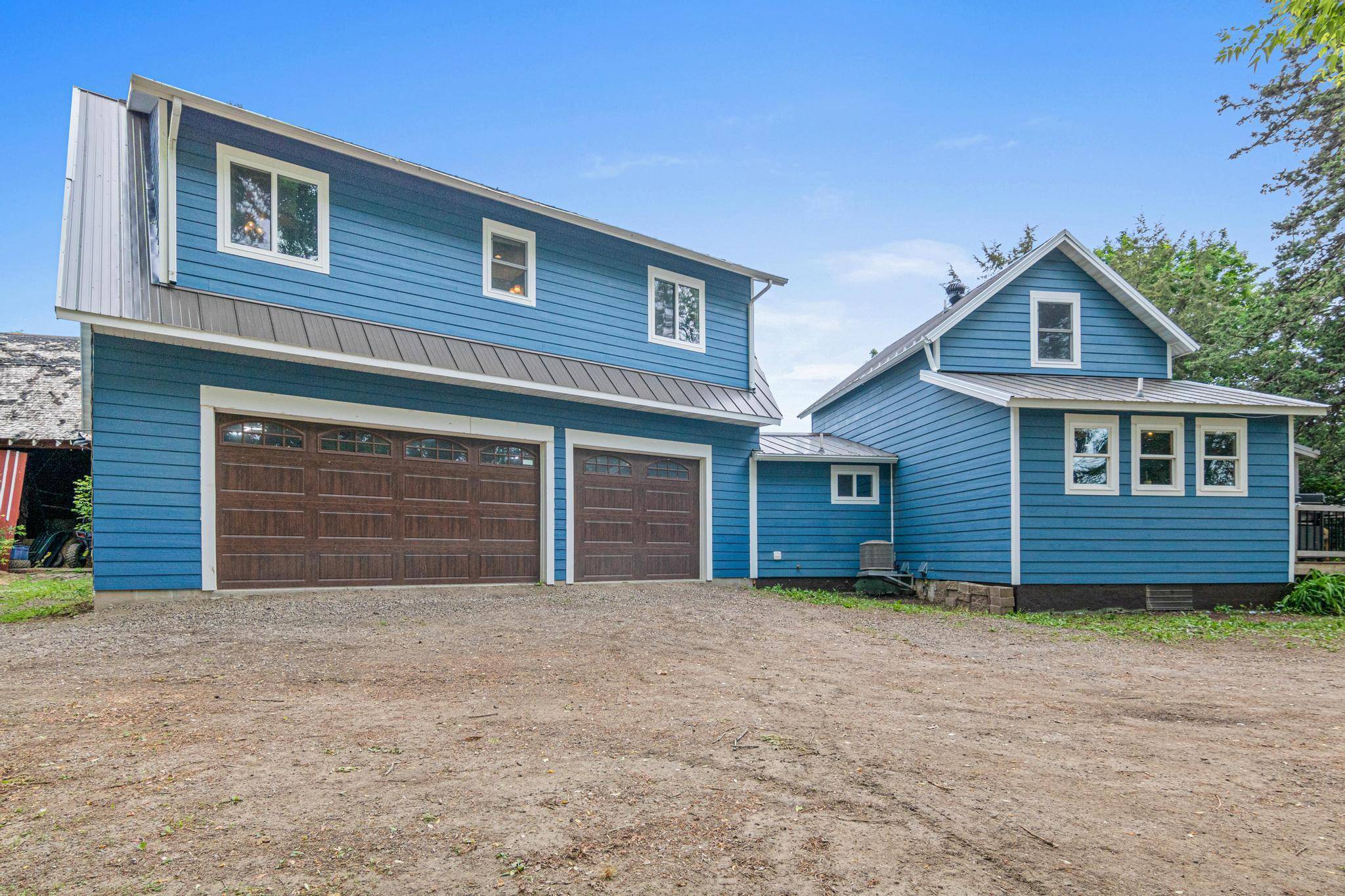 Minnetrista, MN 55359,2565 Highland RD