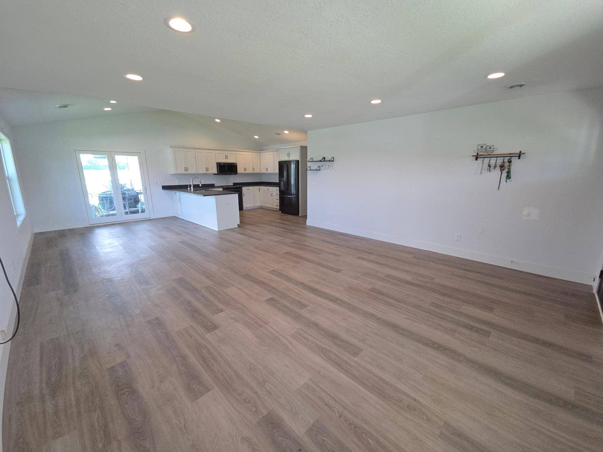 Silver Lake, MN 55381,213 Century LN