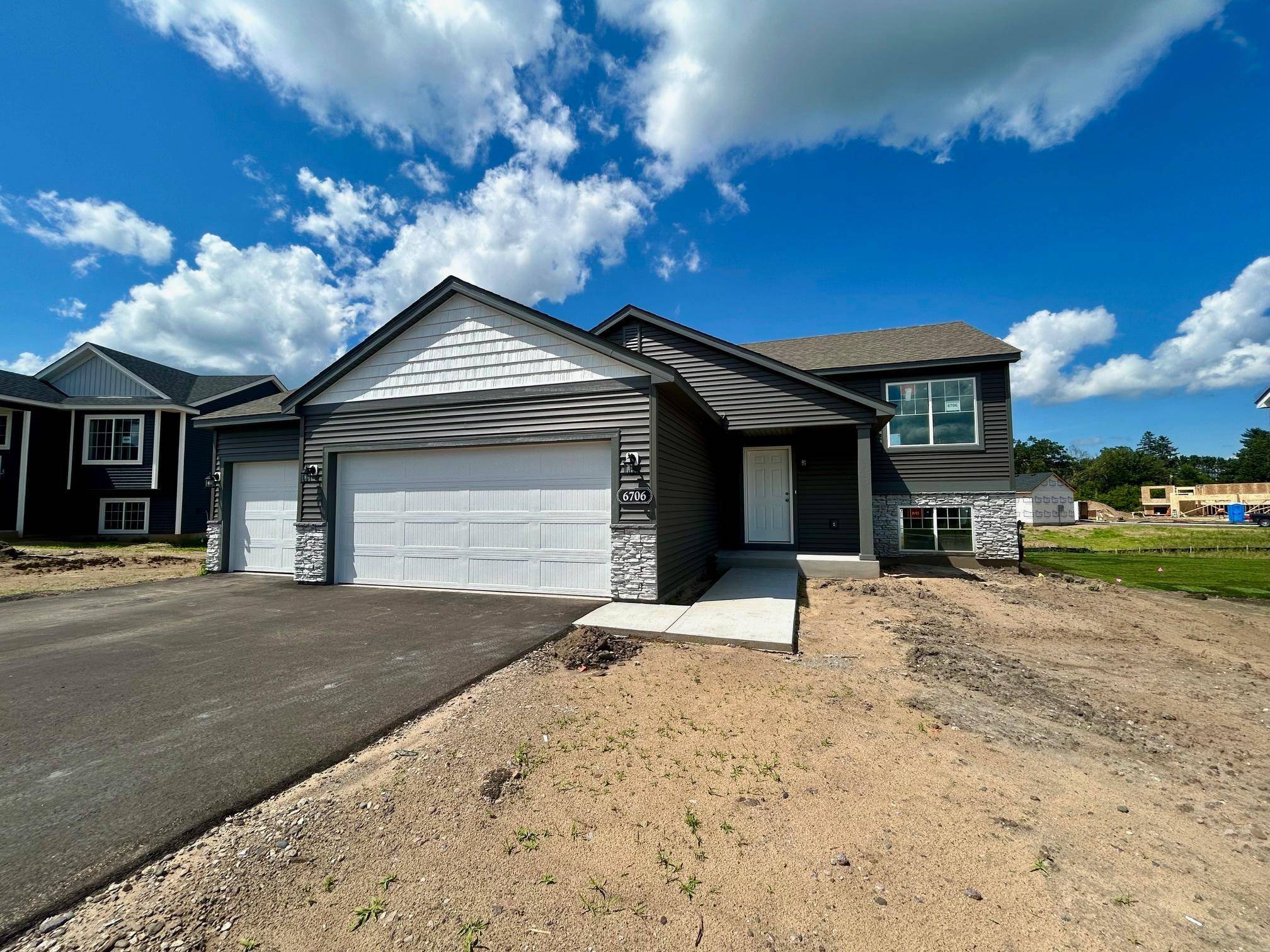 North Branch, MN 55056,6706 376th ST