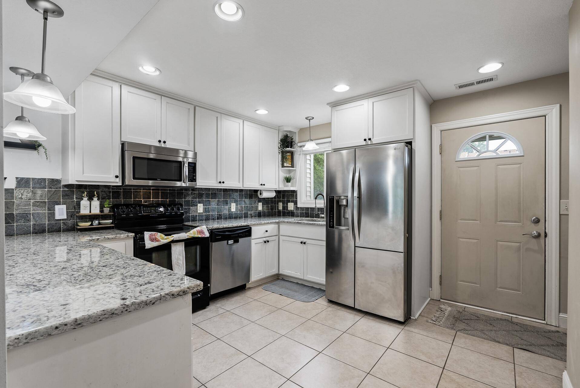 Burnsville, MN 55337,603 E Portland DR #6