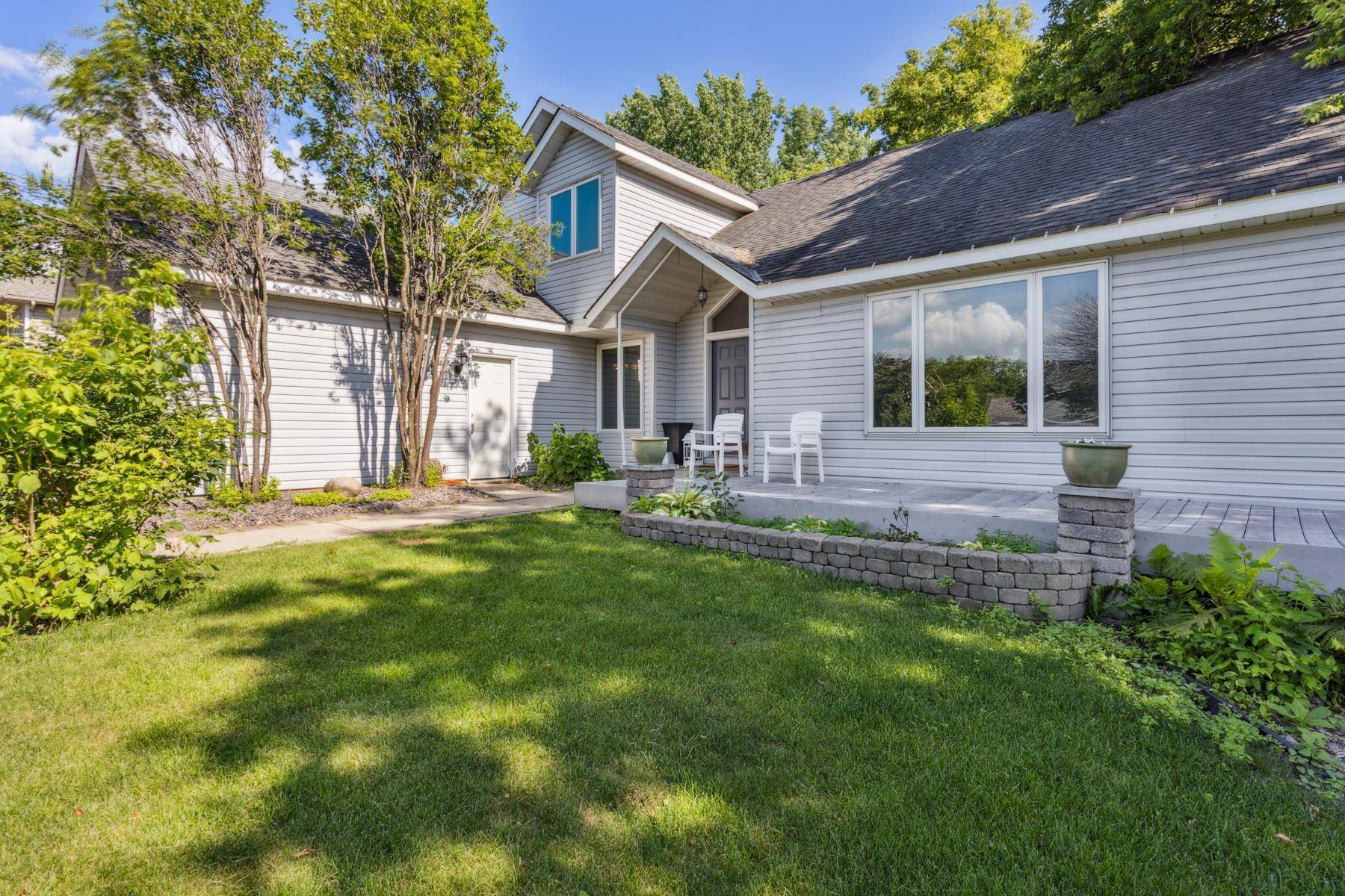 Burnsville, MN 55337,3113 Chandler CT