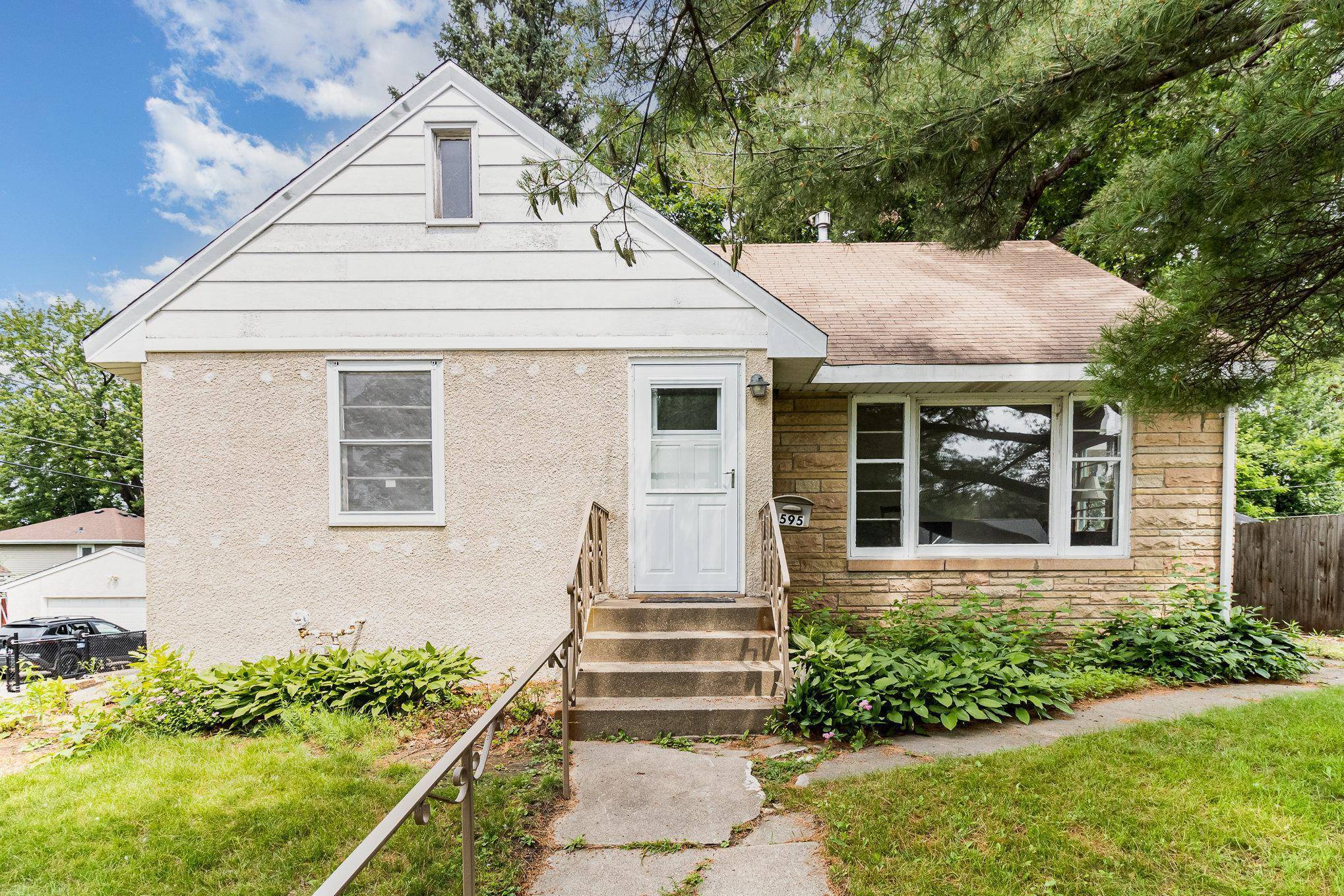 Saint Paul, MN 55130,595 California AVE E