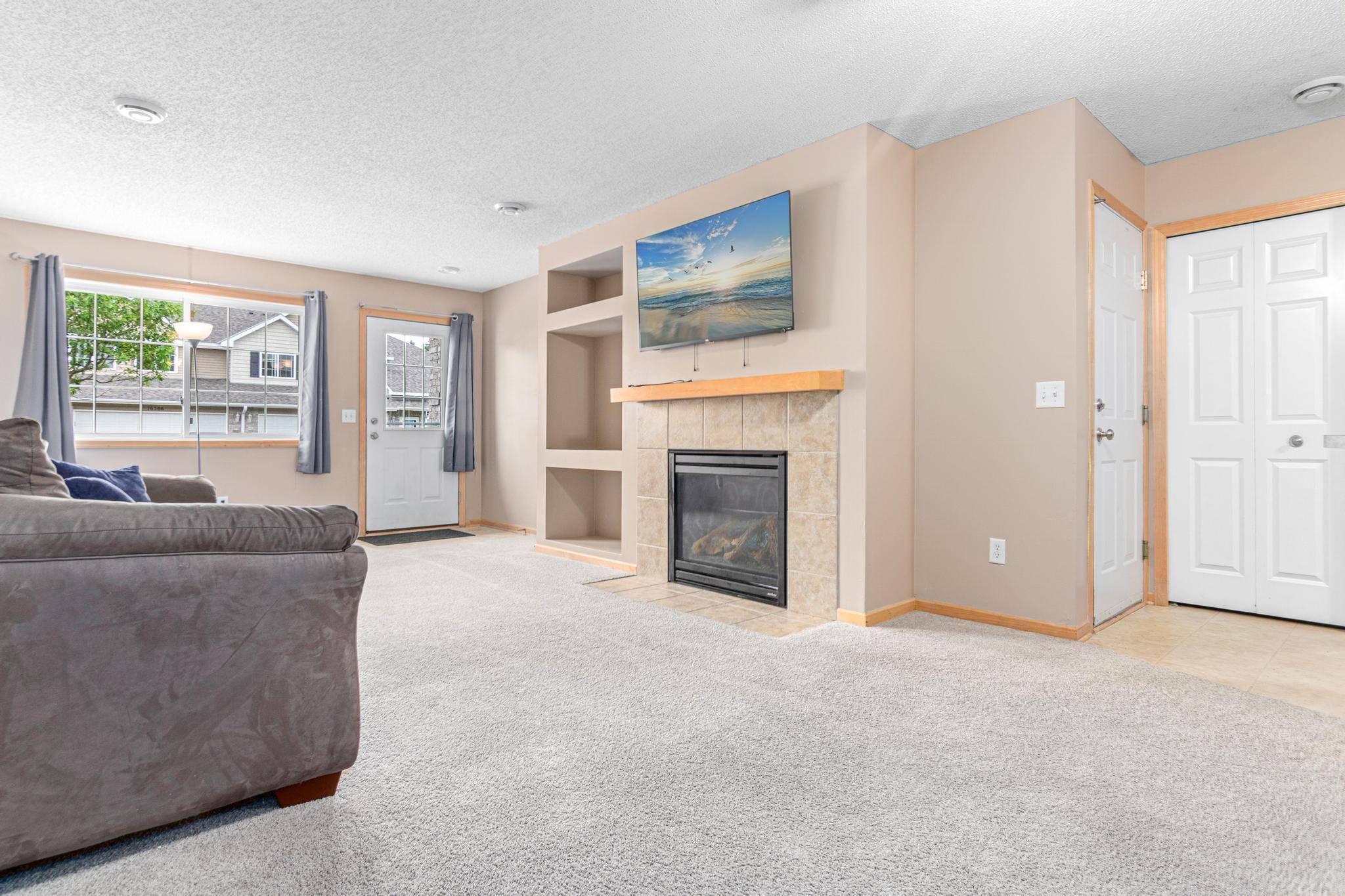 Lakeville, MN 55044,16418 Elm Creek LN #4027