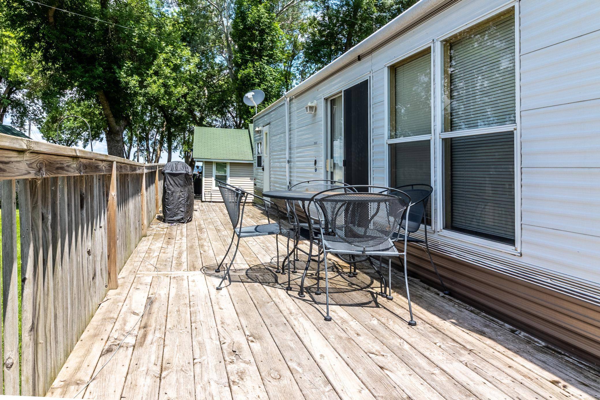 Osakis, MN 56360,1639 Highway 27 E #14