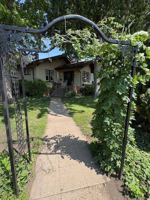 Marshall, MN 56258,400 N 4th ST