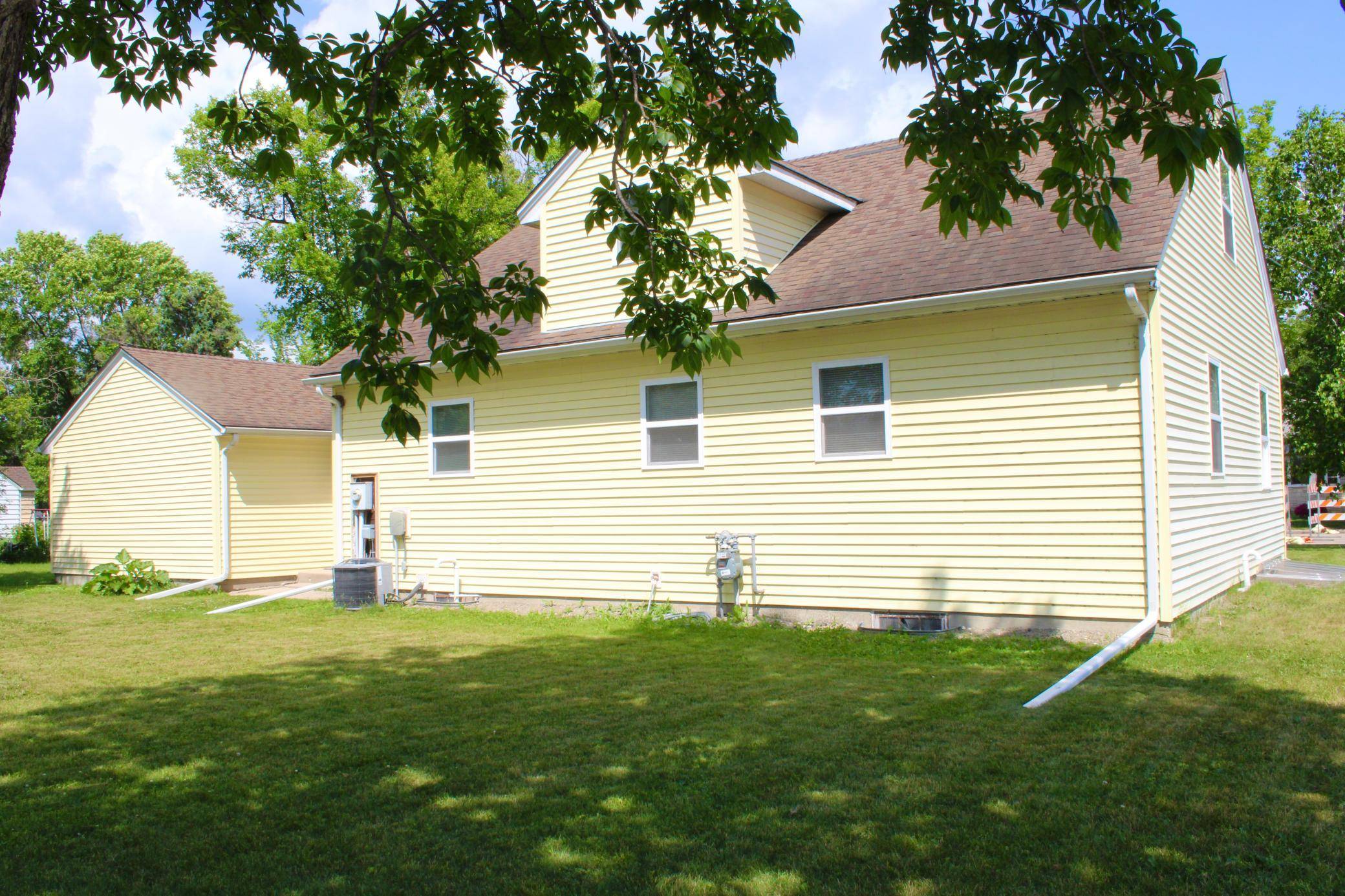 Thief River Falls, MN 56701,103 Spruce AVE N