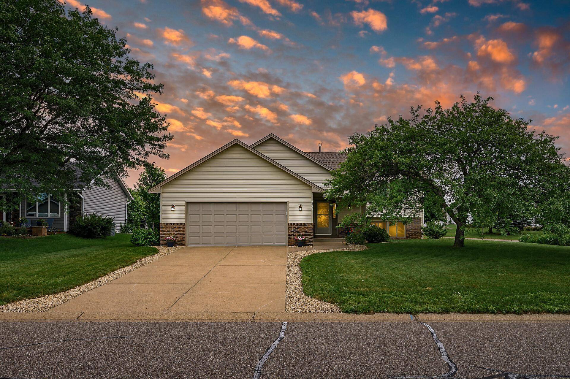 Brooklyn Park, MN 55443,9200 Victoria CT