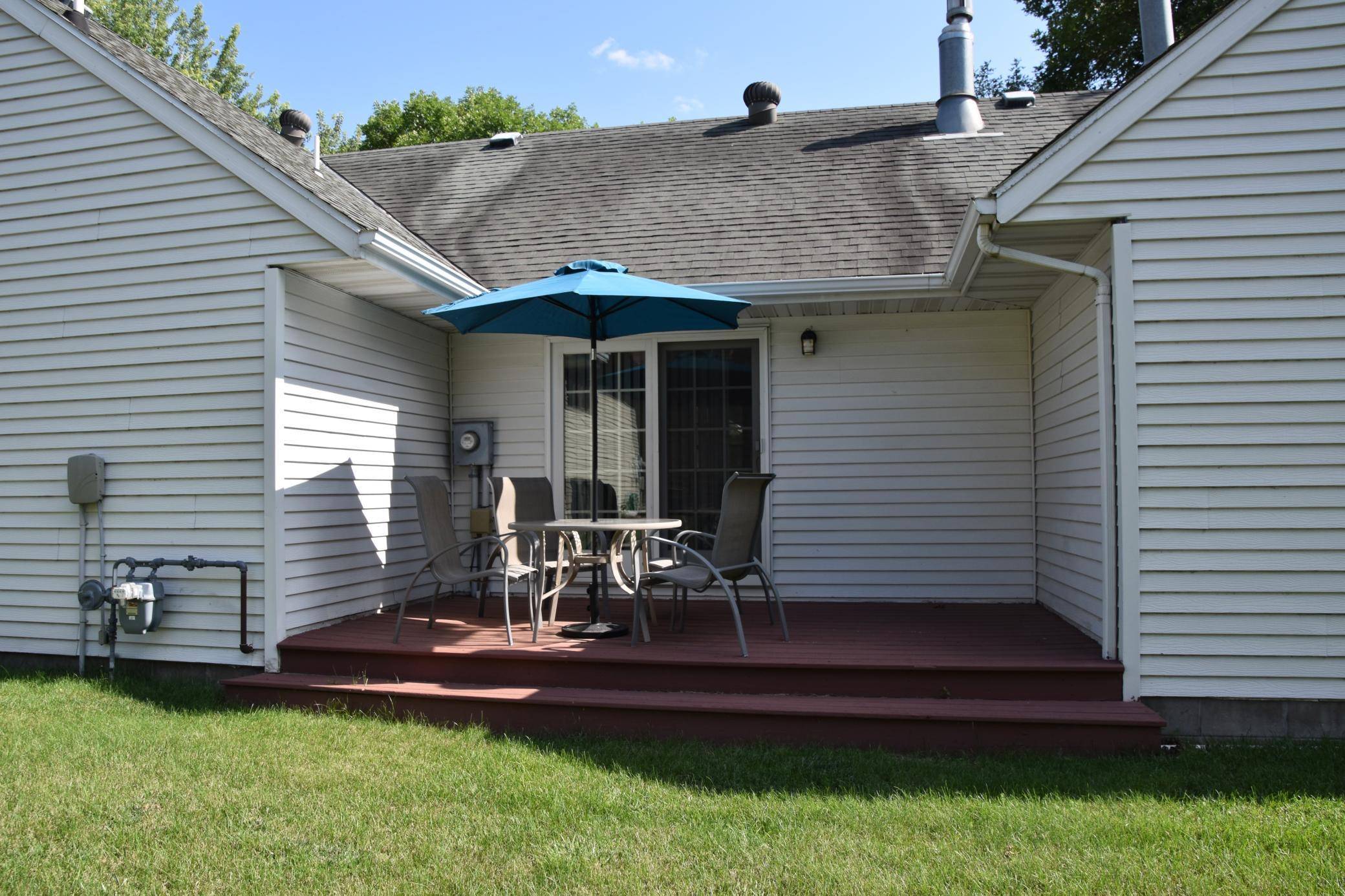 Sibley, IA 51249,403 Walnut DR