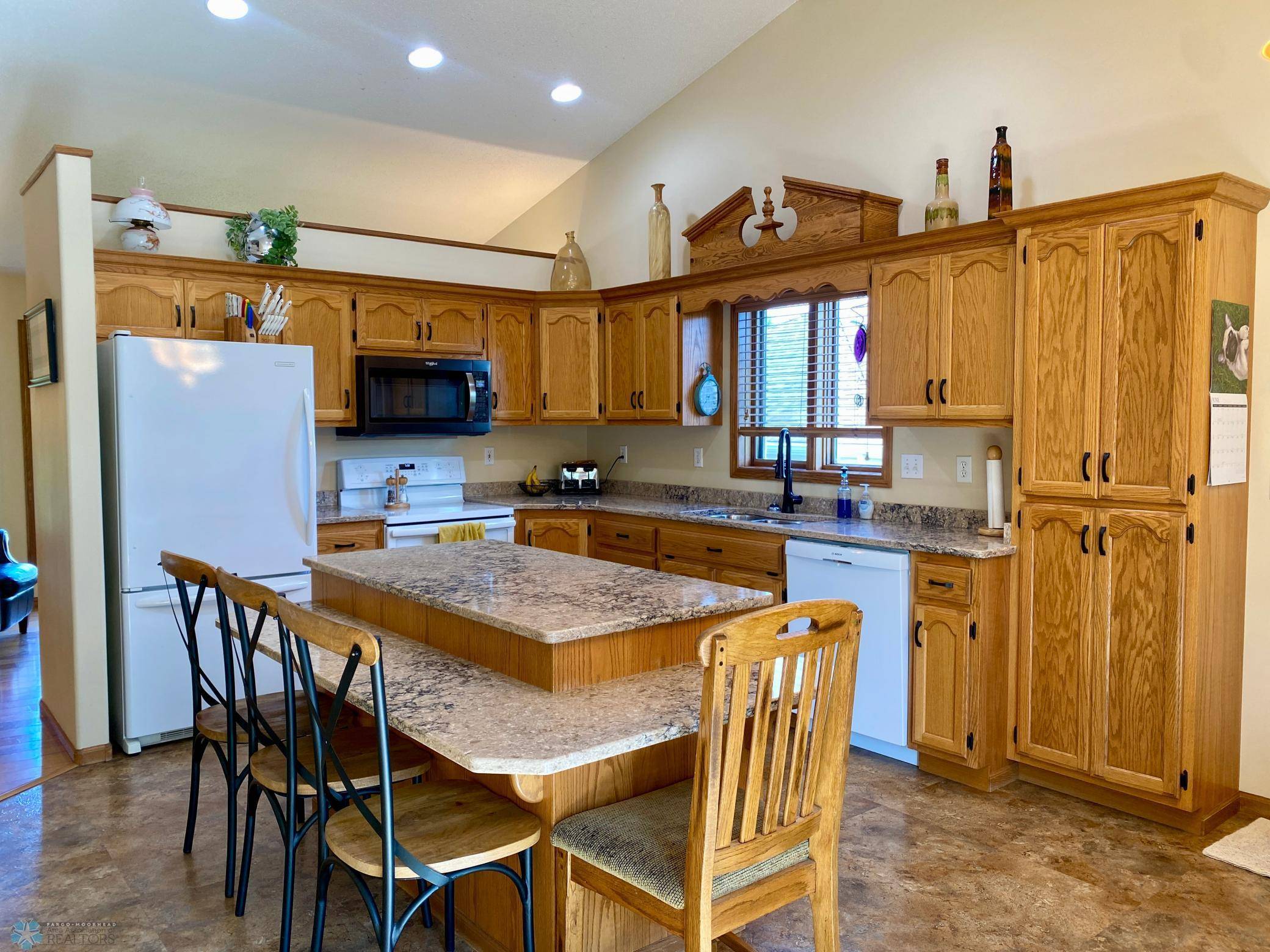 West Fargo, ND 58078,1506 Woodridge LN