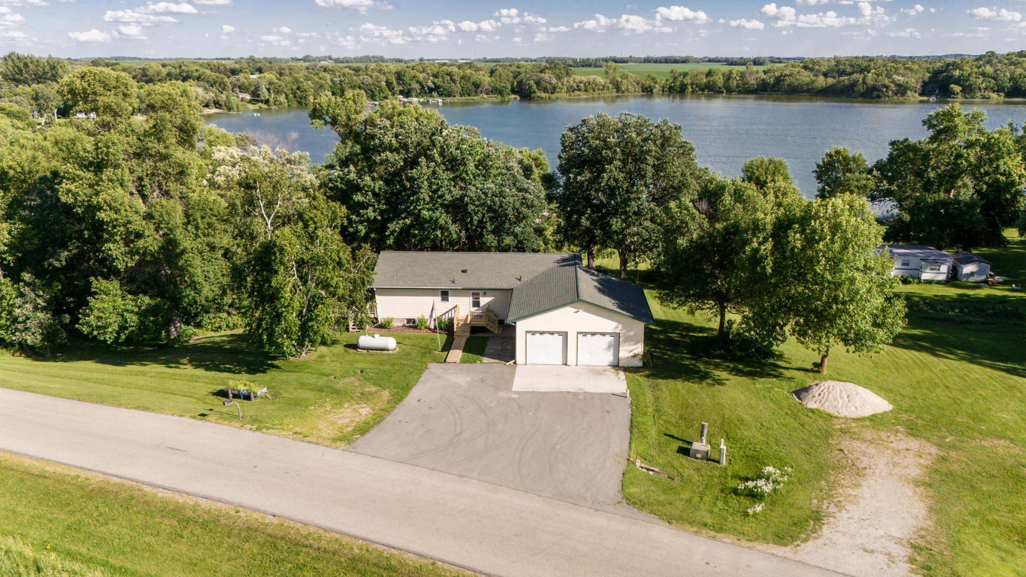 Evansville, MN 56326,16026 Svend LN NW