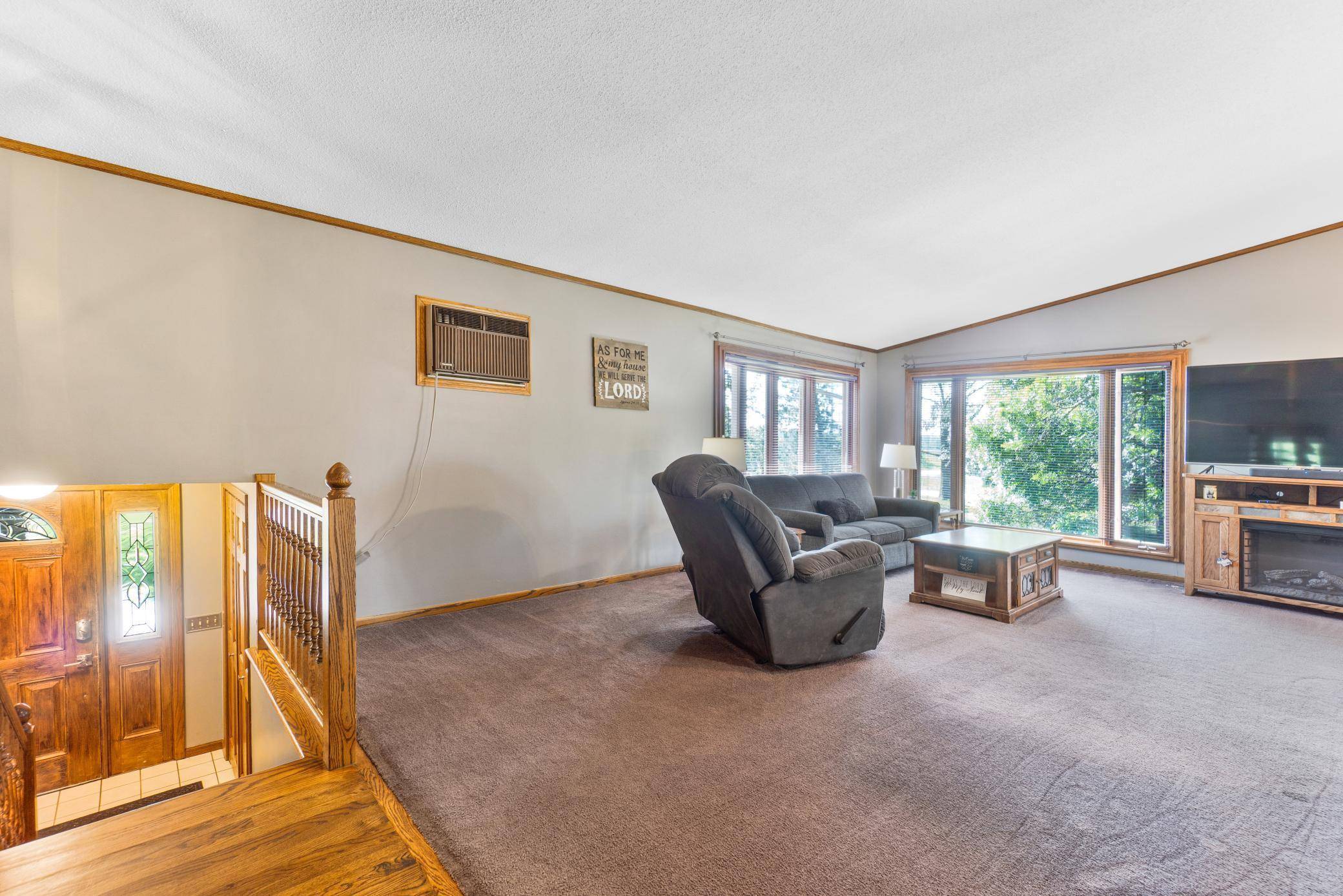 Bemidji, MN 56601,119 Tyler AVE NE