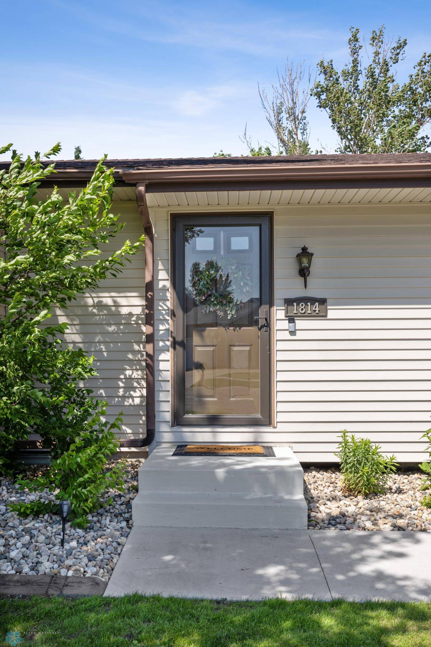 Moorhead, MN 56560,1814 13th AVE N