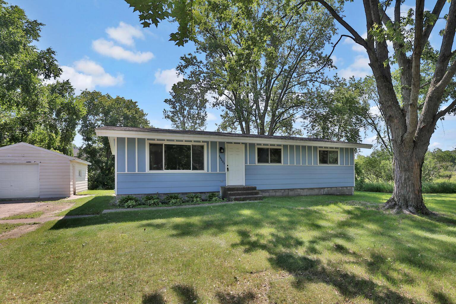 Wyoming, MN 55092,26695 Freeport AVE