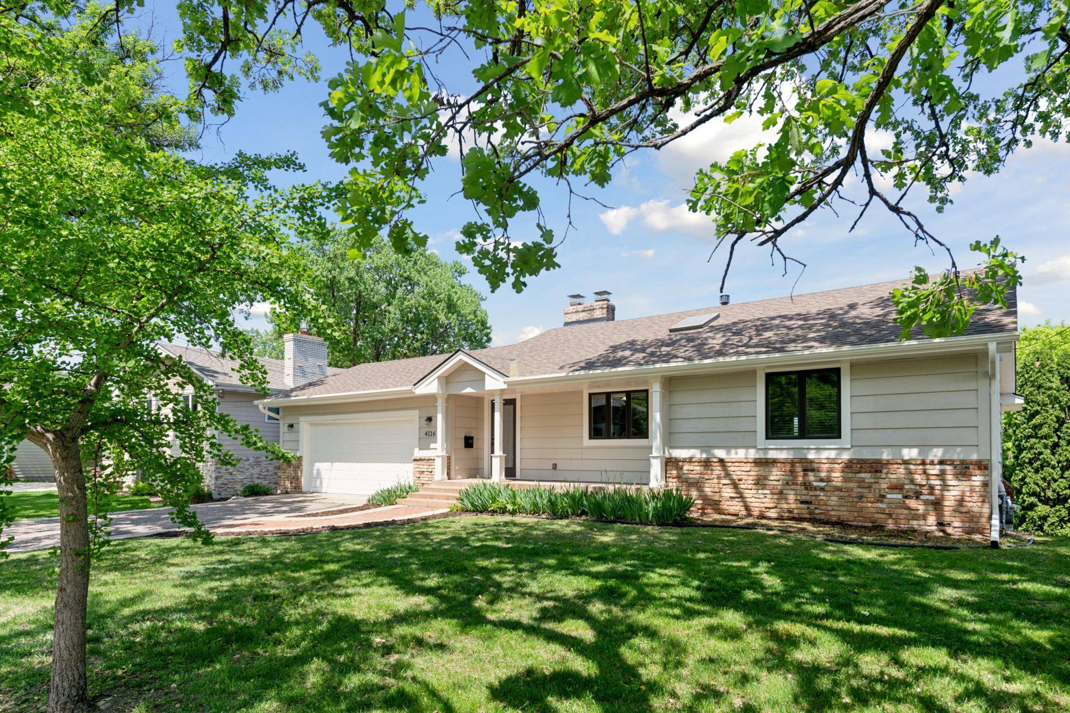 Edina, MN 55424,4116 W 62nd ST