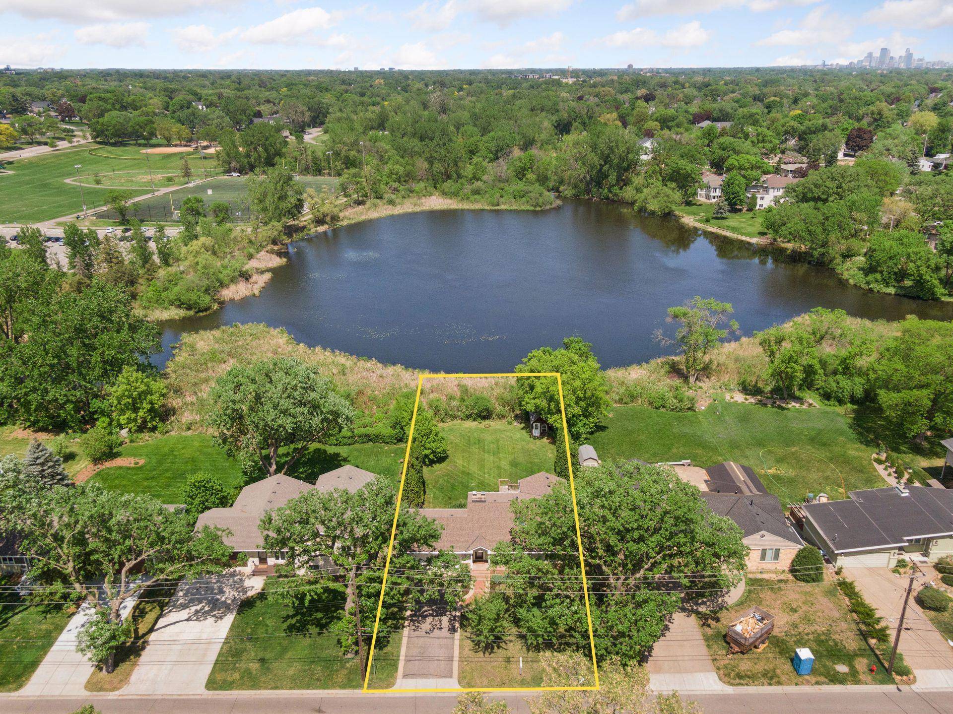 Edina, MN 55424,4116 W 62nd ST