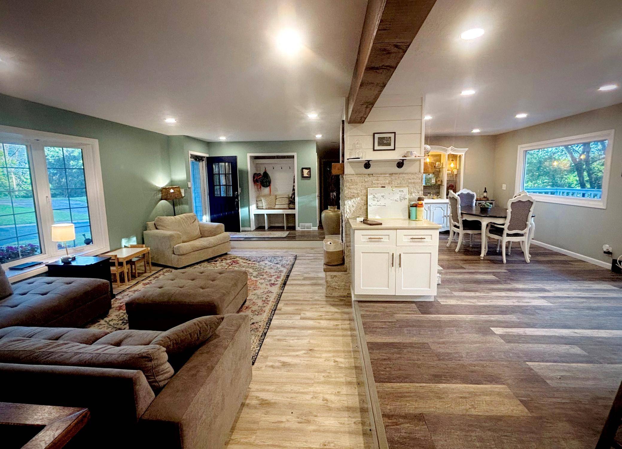 Bloomington, MN 55431,10400 Ewing RD S