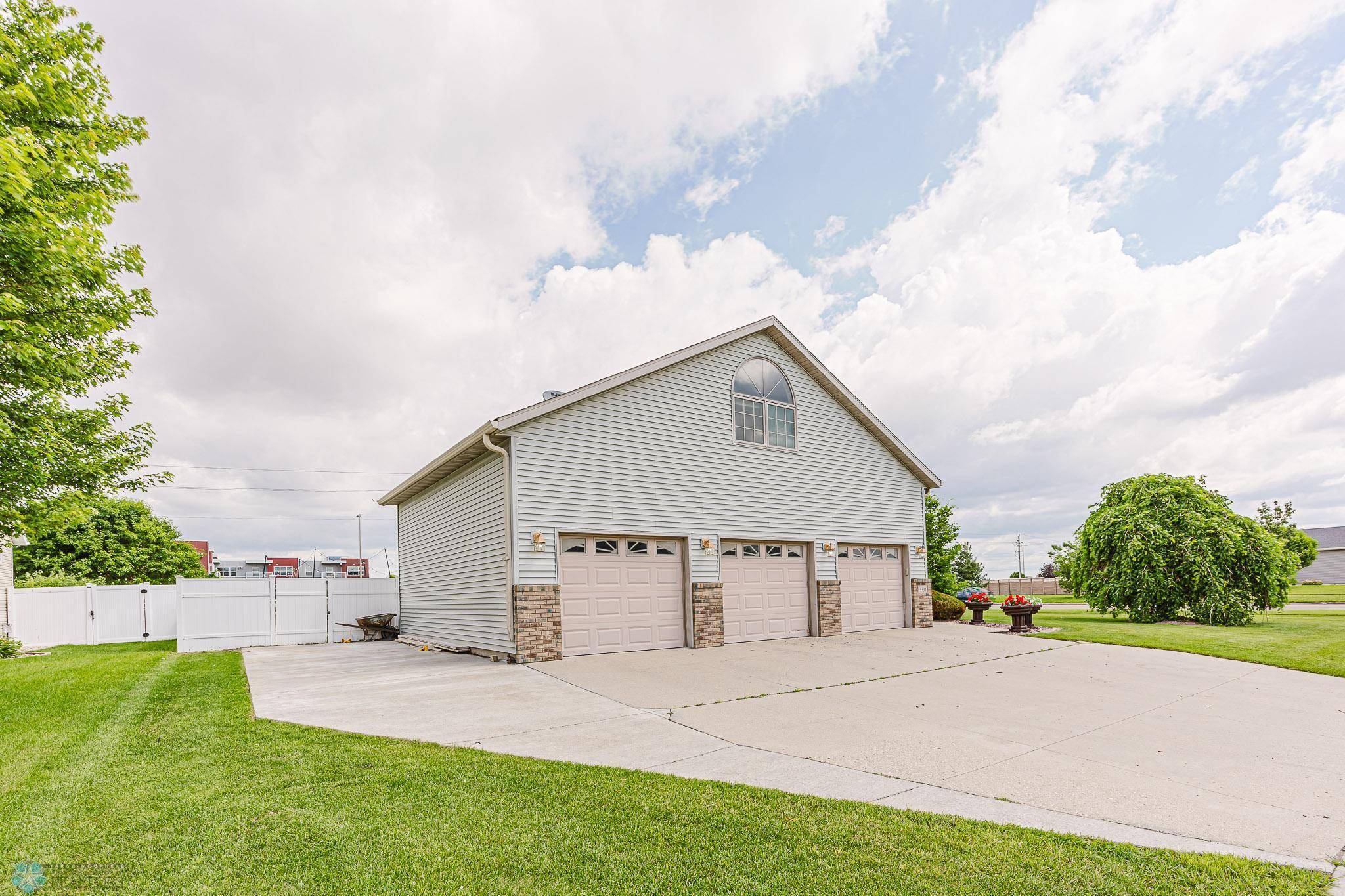 Fargo, ND 58104,5501 Farmstead CT S