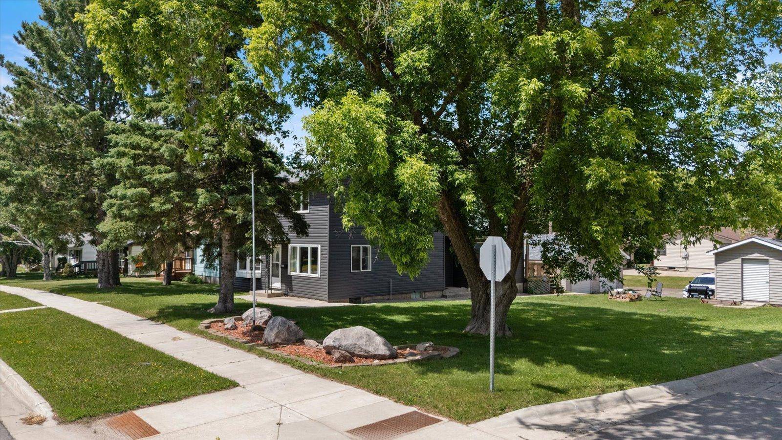 Chisholm, MN 55719,602 8th ST NW