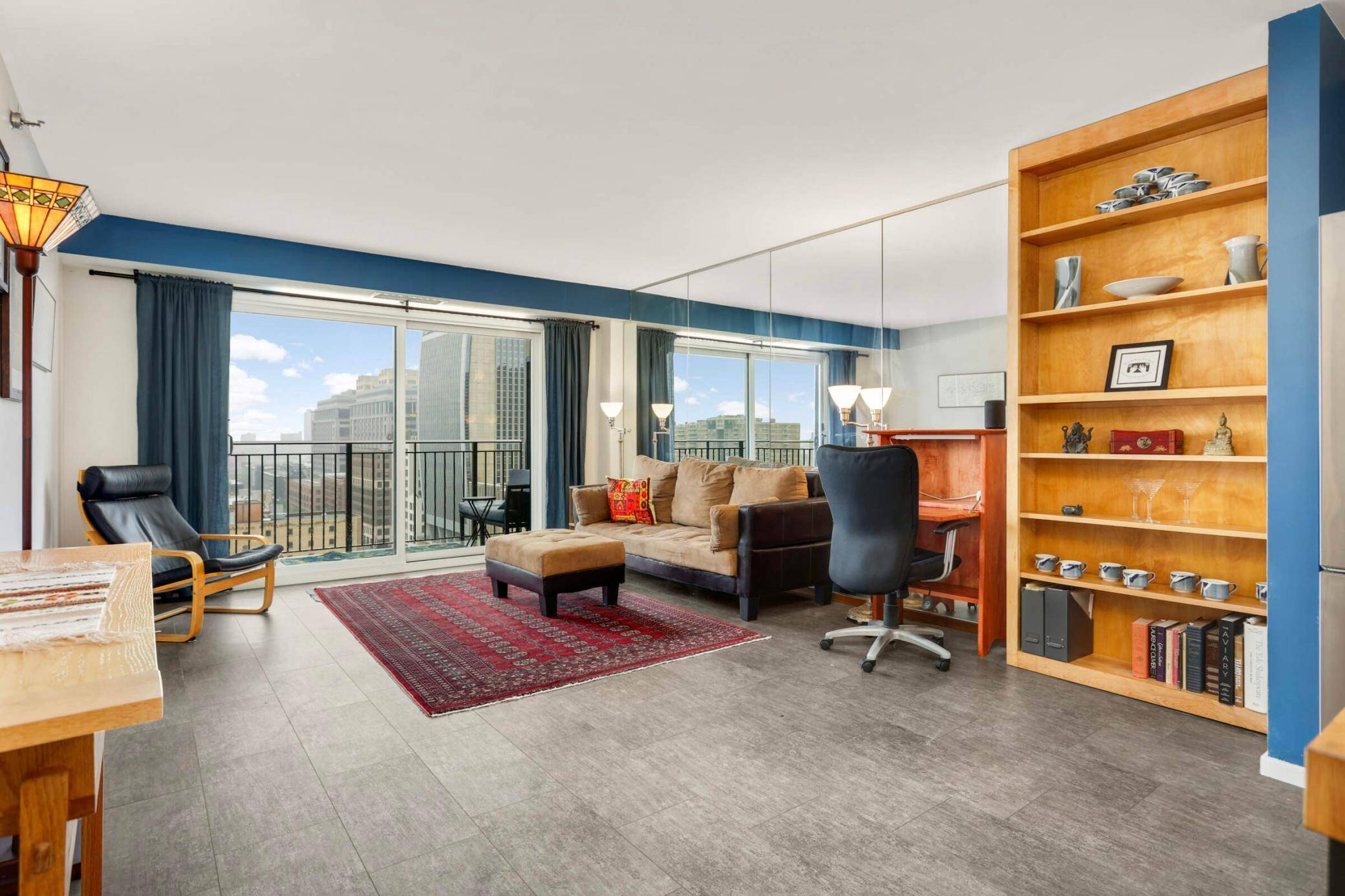 Minneapolis, MN 55401,121 Washington AVE S #1508