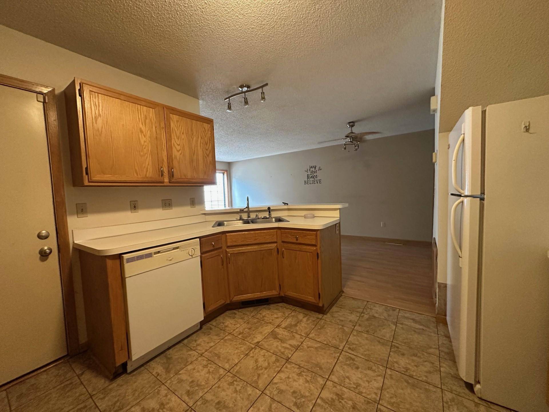 Blaine, MN 55434,9931 Fillmore ST NE