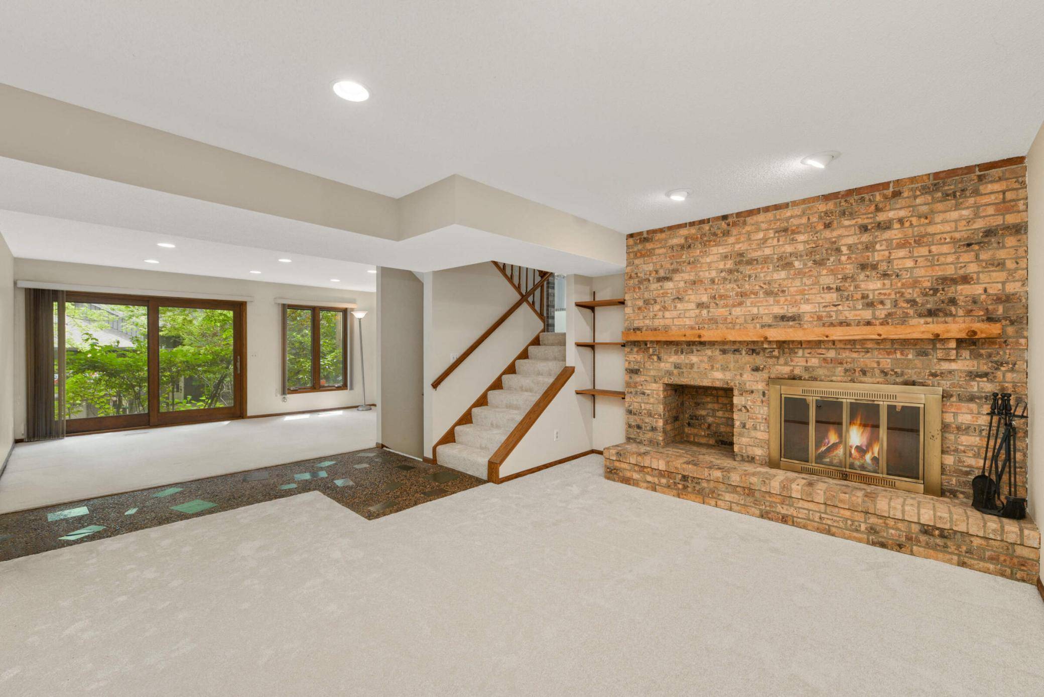 Bloomington, MN 55438,8040 Lea Rd