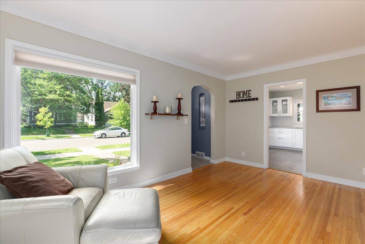 Saint Paul, MN 55116,1331 Scheffer AVE