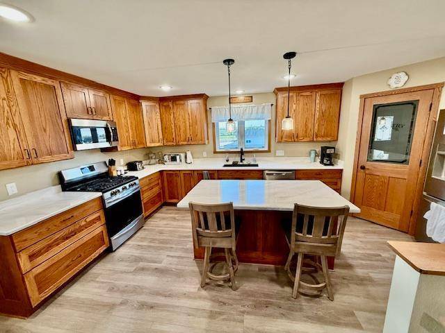 Mabel, MN 55954,602 E Newburg AVE