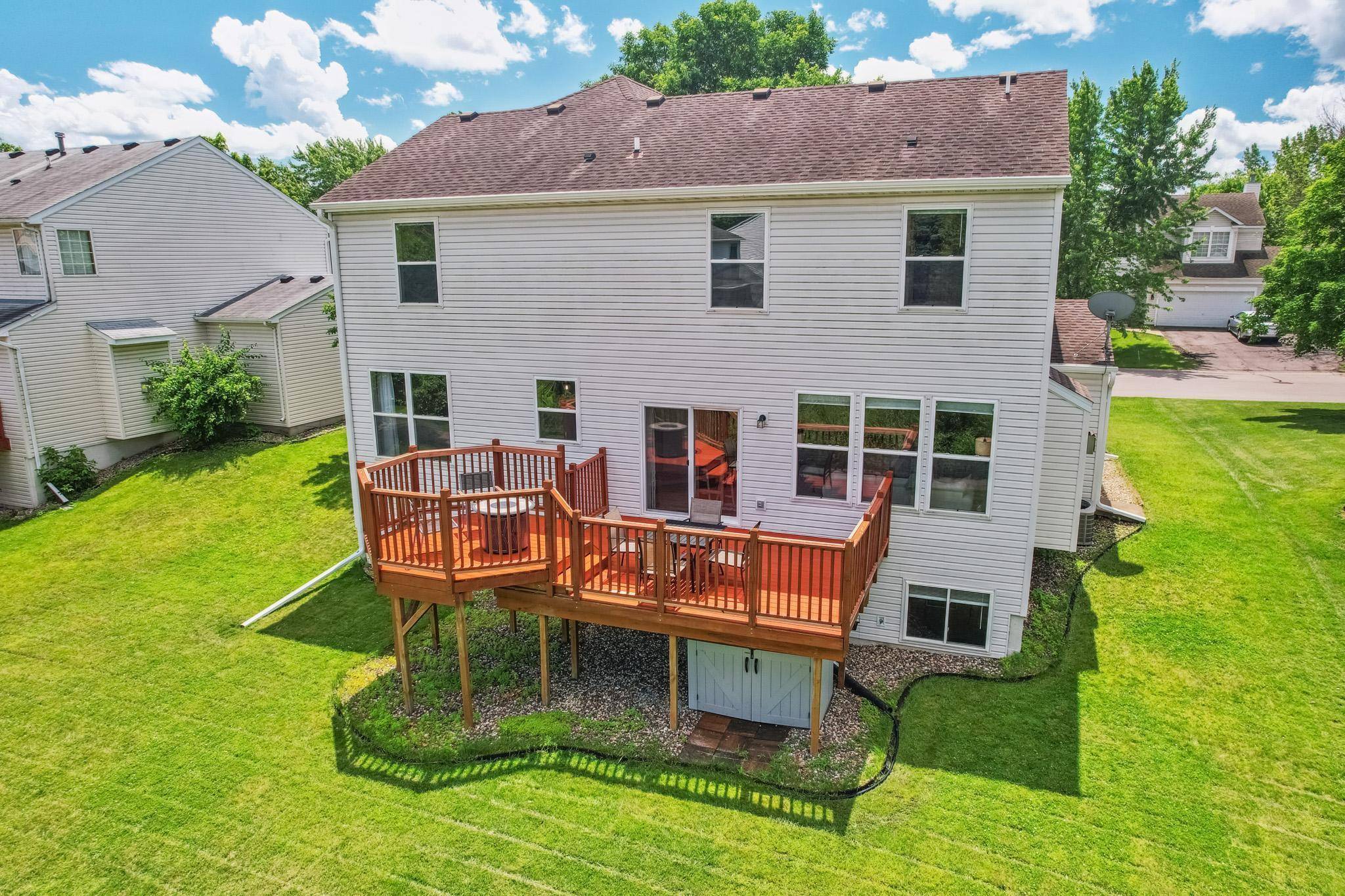 Chaska, MN 55318,2722 Autumn Woods DR