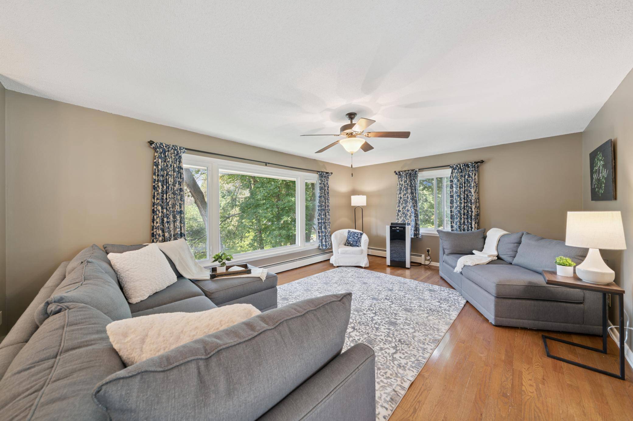 Hudson, WI 54016,711 Kinnickinnic ST
