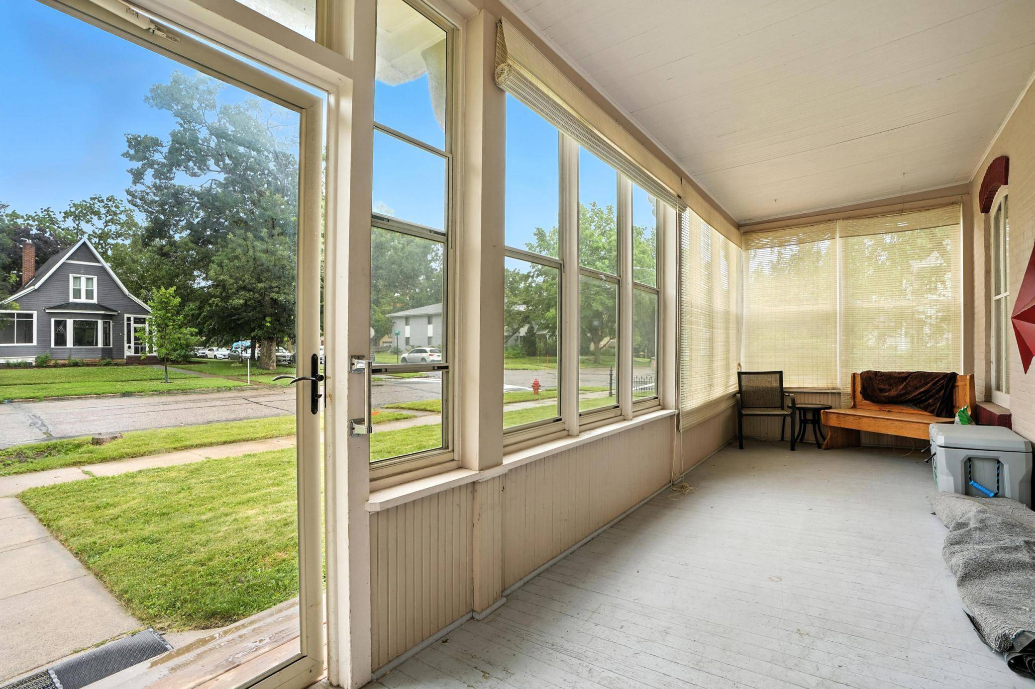Hudson, WI 54016,803 3rd ST