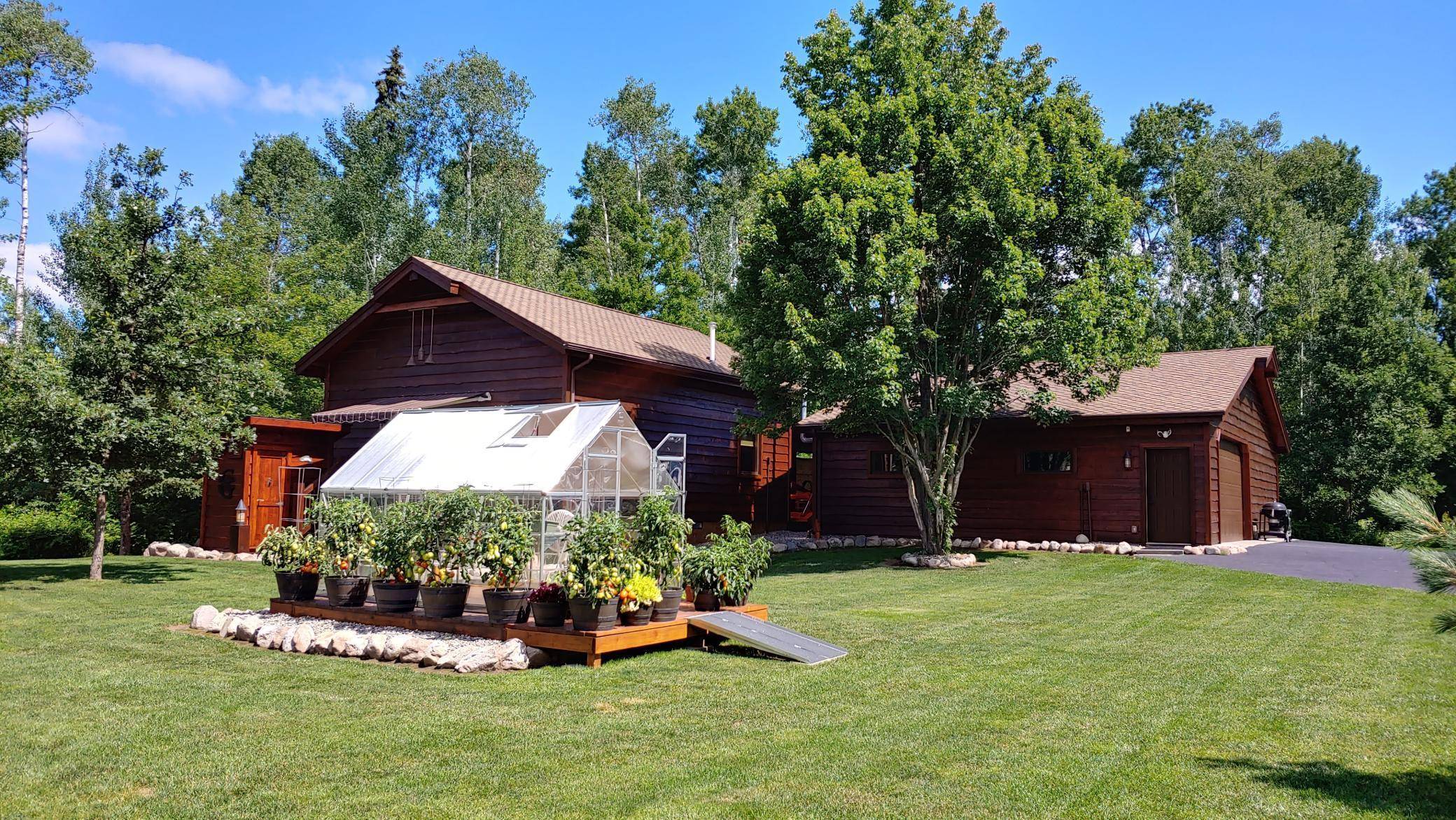 Crane Lake, MN 55725,7489 Nelson RD
