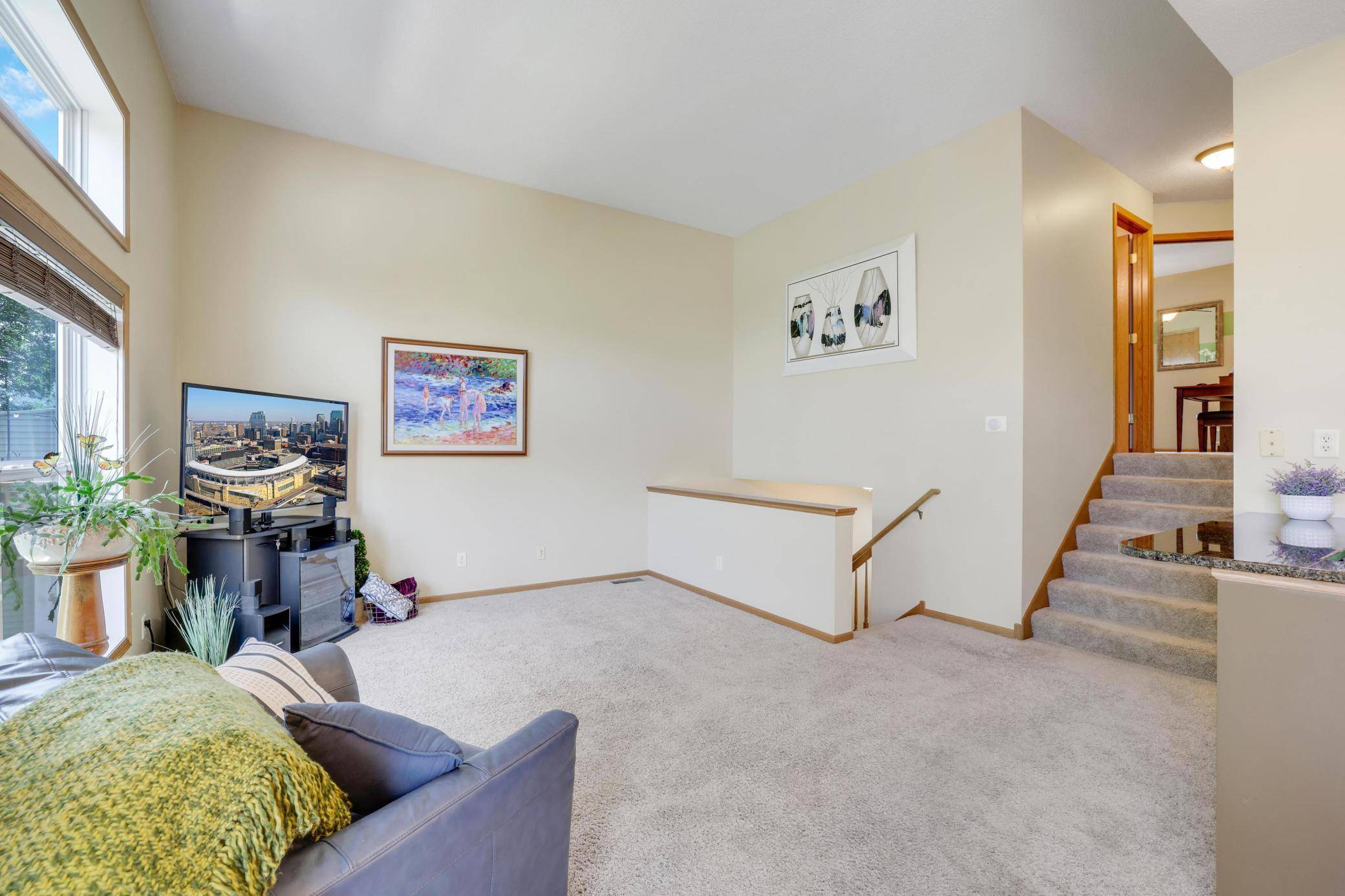 Apple Valley, MN 55124,6440 157th ST W