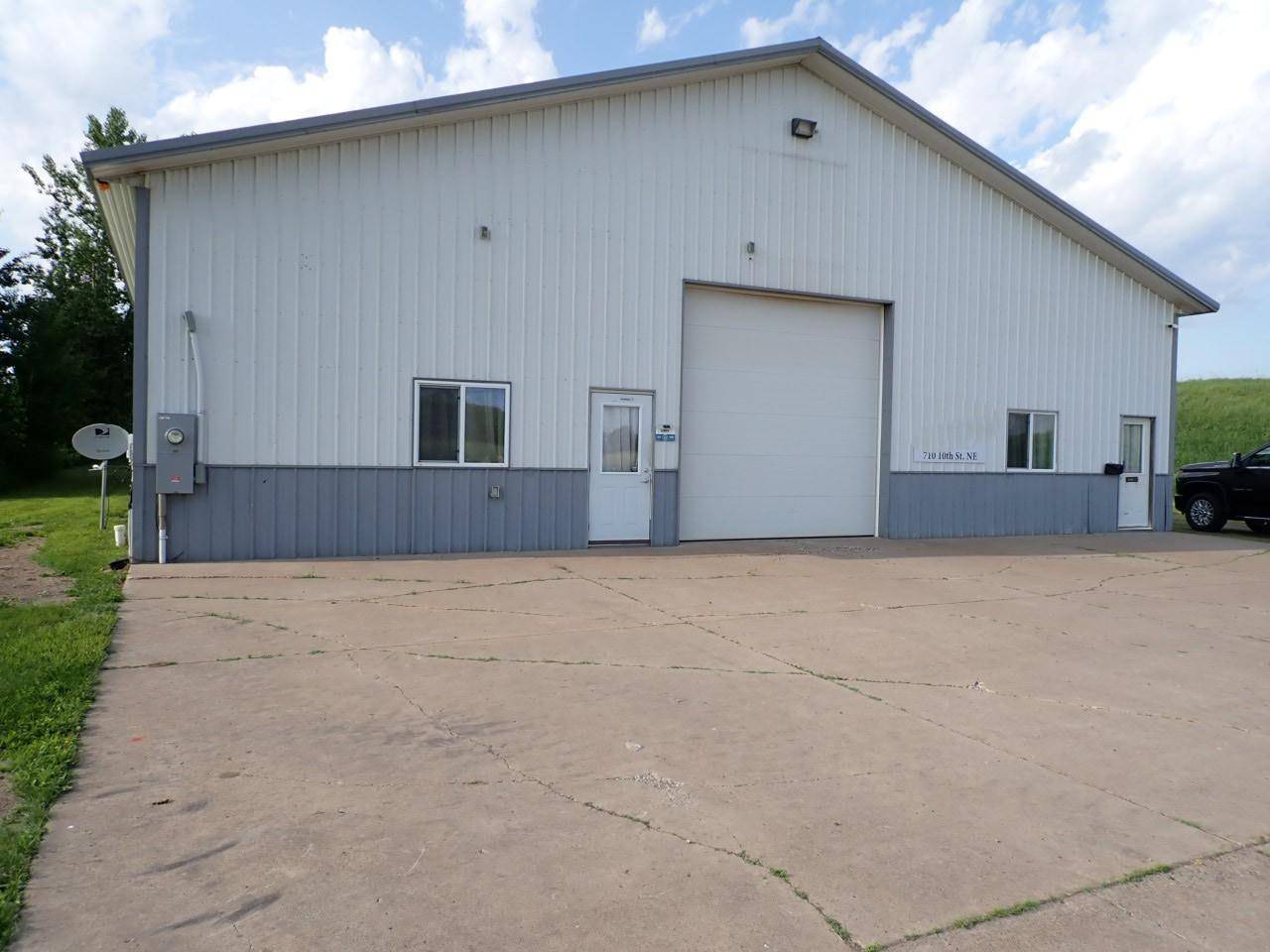 Milaca, MN 56353,710 10th ST NE