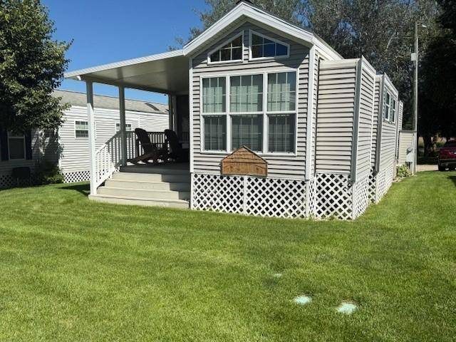 Alexandria, MN 56308,5055 W Lake Mary DR SW #18