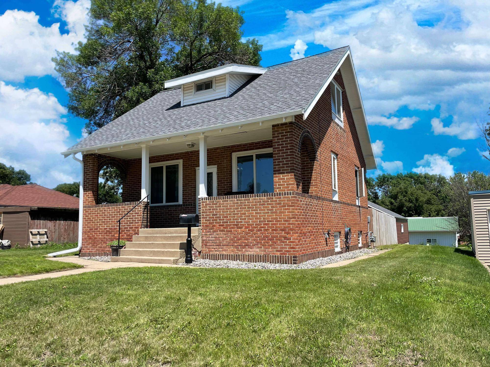 Springfield, MN 56087,720 W Central ST